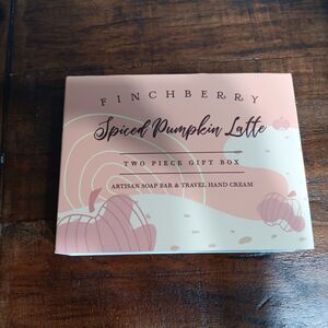 FINCHBERRY SPICED PUMPKIN LATTE TRAVEL HAND CREAM AND BAR SOAP